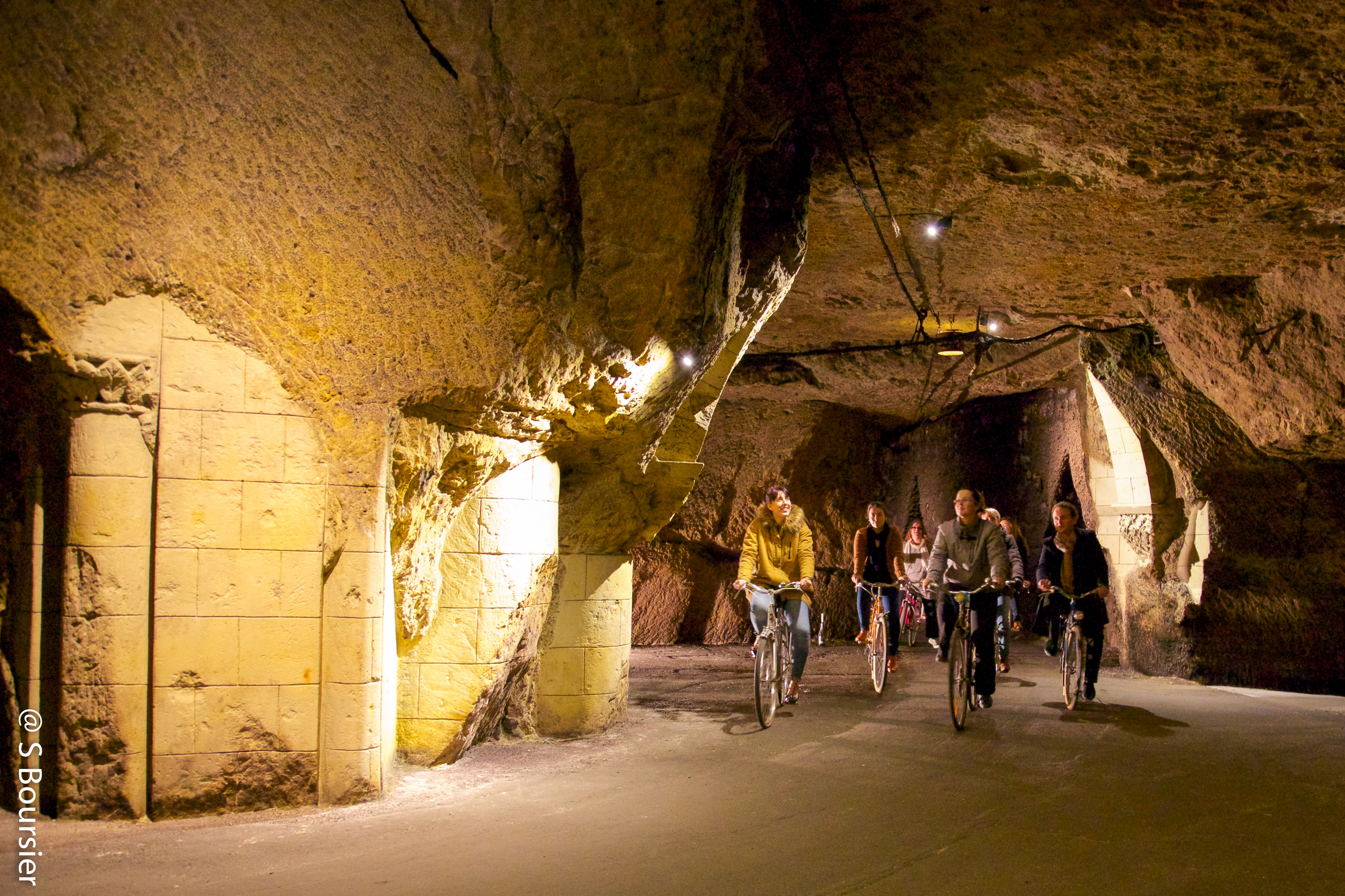 Visite de caves à vélo @ S Boursier - Terroir Evasion